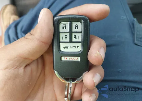 2015 Honda Odyssey Ex-L из США, поврежденный, VIN 5FNRL5H6XFB057109